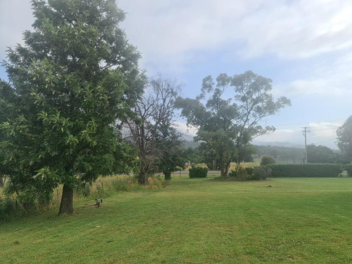 Valley View Motel Murrurundi Экстерьер фото