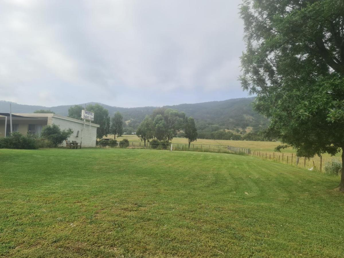 Valley View Motel Murrurundi Экстерьер фото
