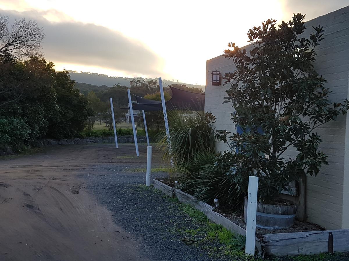 Valley View Motel Murrurundi Экстерьер фото